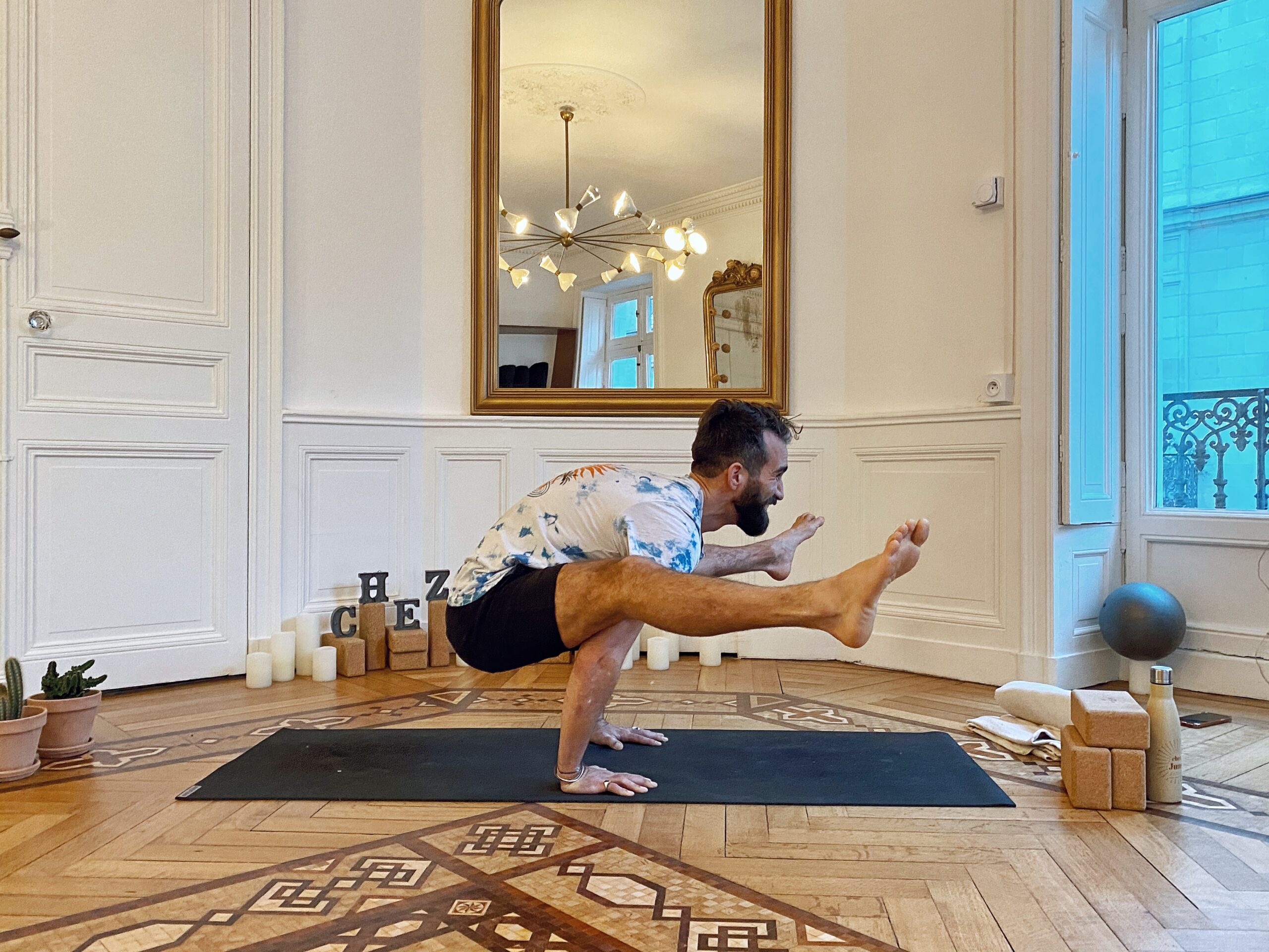 Vignette vidéo Ashtanga Yoga autour de l'élément Feu