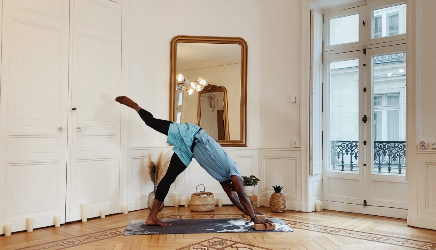 Vignette vidéo Initiation au yoga : Flow bien-être