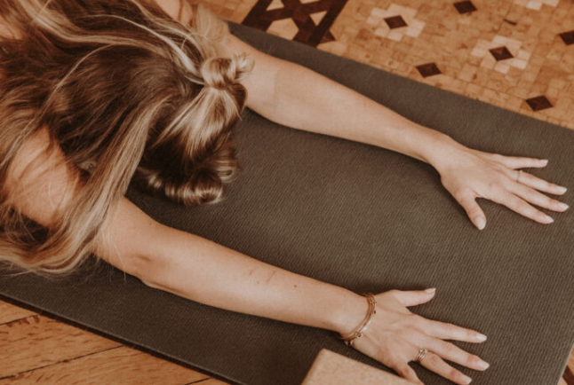 prendre soin de son tapis article de blog june chez vous