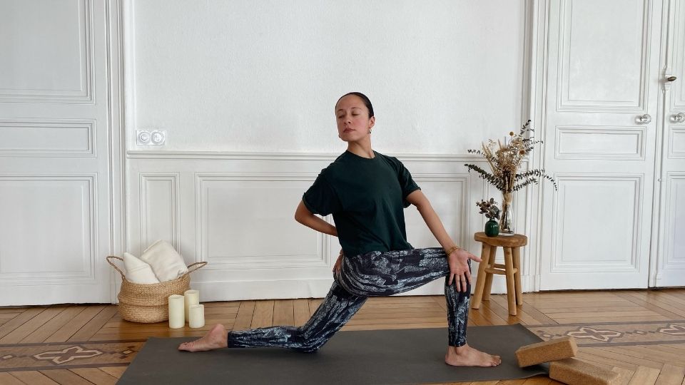 Vignette vidéo Vinyasa focus bas du dos